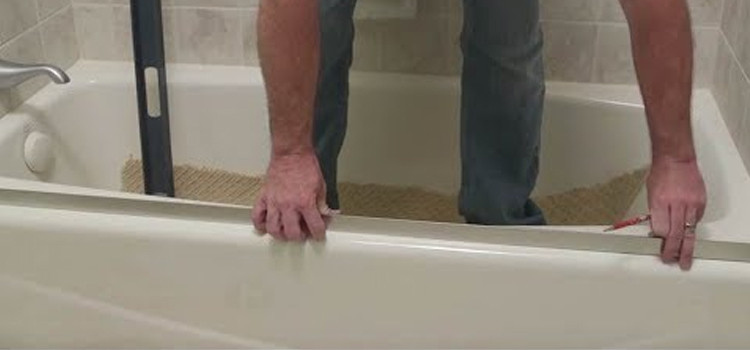 Sliding Shower Door Repair in Larkspur